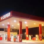 Gasolinera CEPSA en Velilla de San Antonio