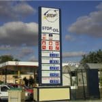 Gasolinera STOP OIL en Tomelloso